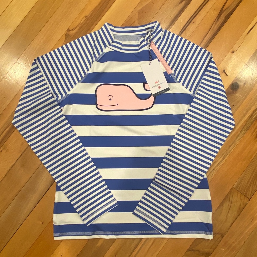 Vineyard Vines Swimshirt - Picture 4 of 5
